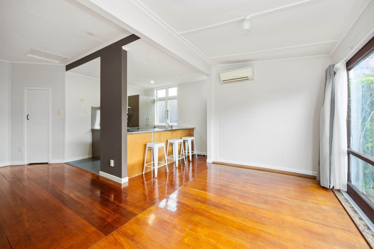 9 Essex Road, Mount Eden, Auckland - Carousel 2