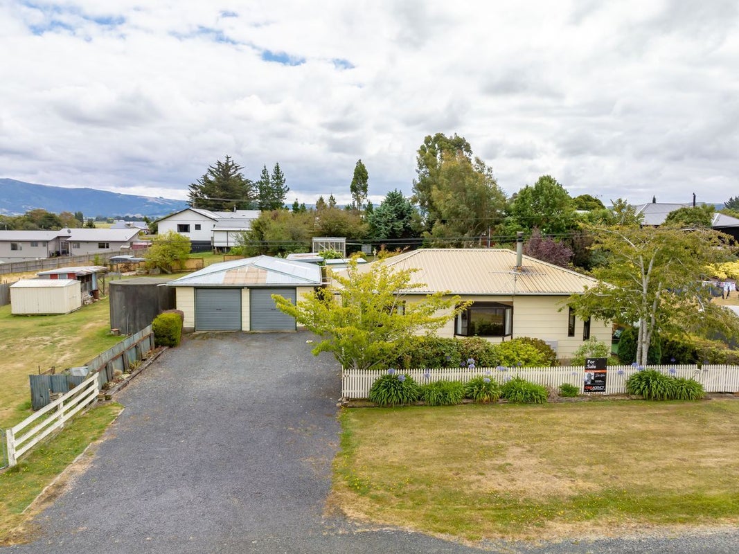 25 Castleton Street, Allanton, Mosgiel - Carousel 1