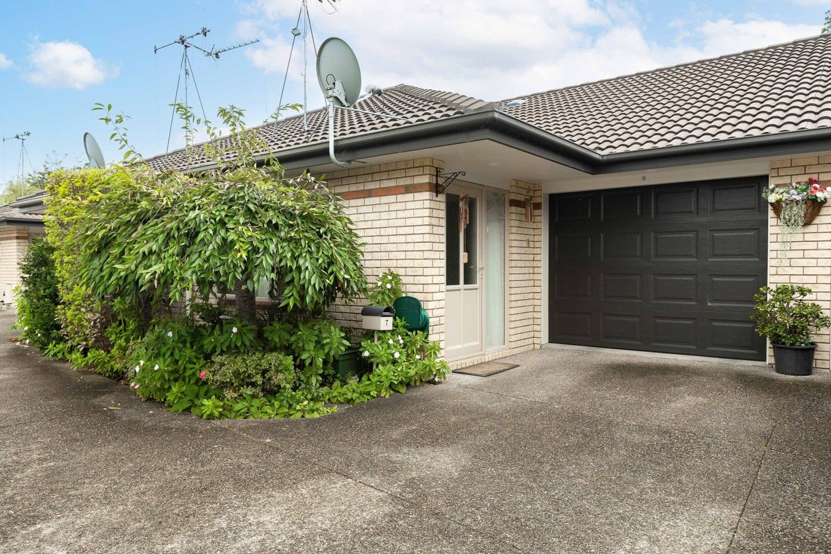 7/201 Massey Street, Frankton, Hamilton - Carousel 1