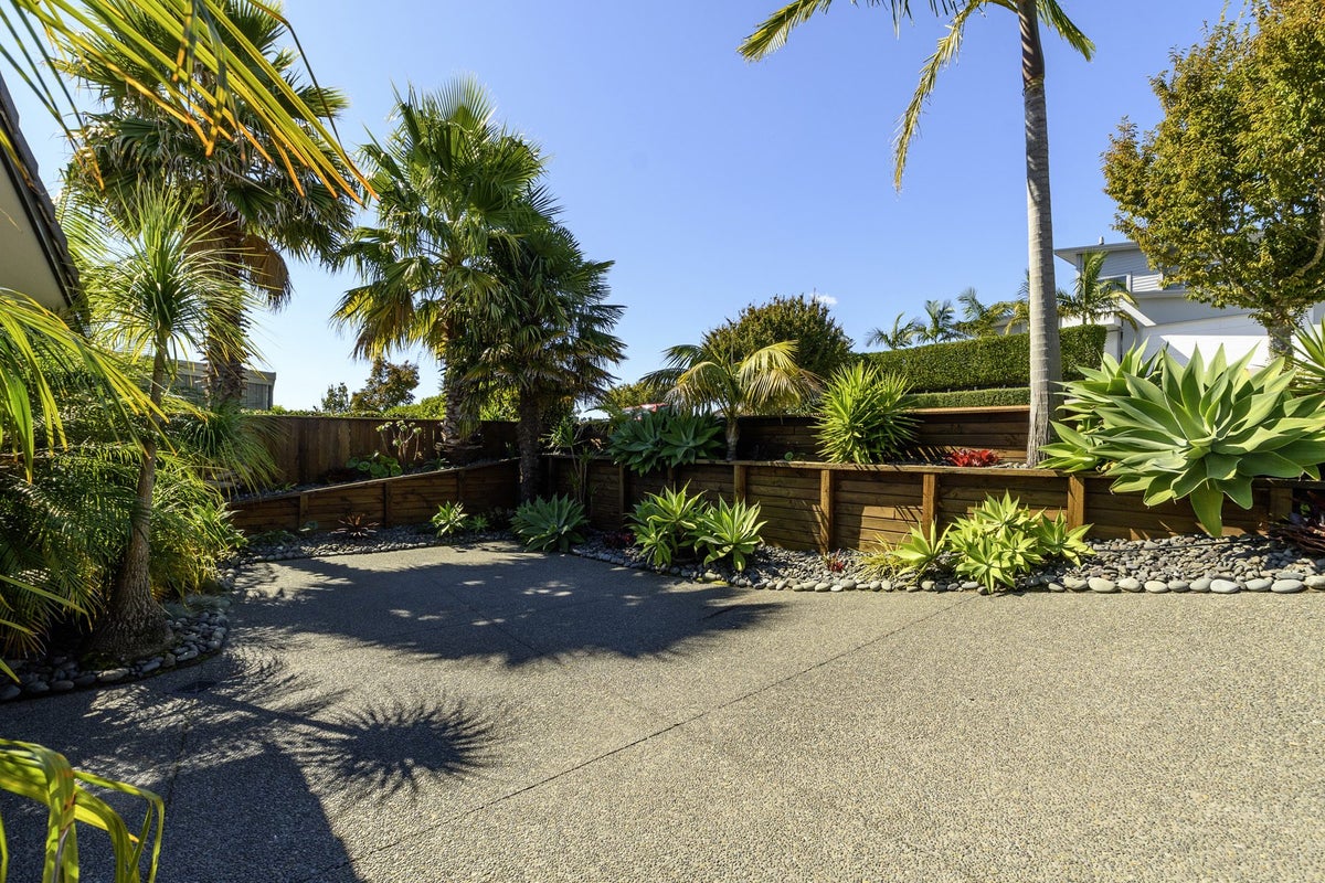 31 Harbelle Close, Bethlehem, Tauranga - Carousel 30