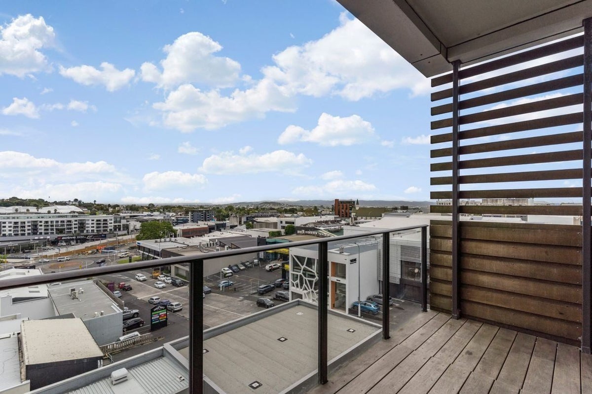 403/8 Nugent Street, Grafton, Auckland - Carousel 1
