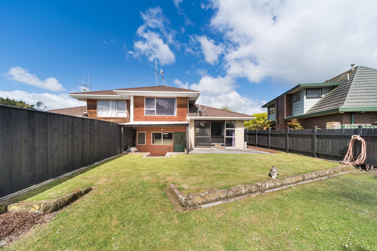 47A Carter Crescent, Awapuni, Palmerston North - Carousel 1