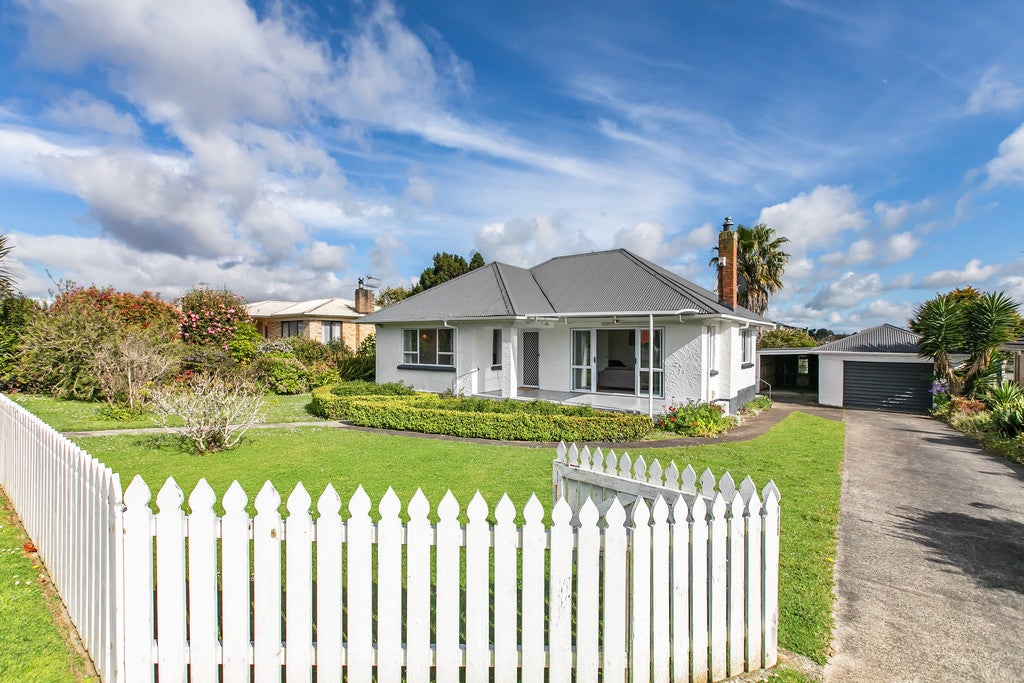 9 Coronation Avenue, Pukekohe, Pukekohe - Carousel 2