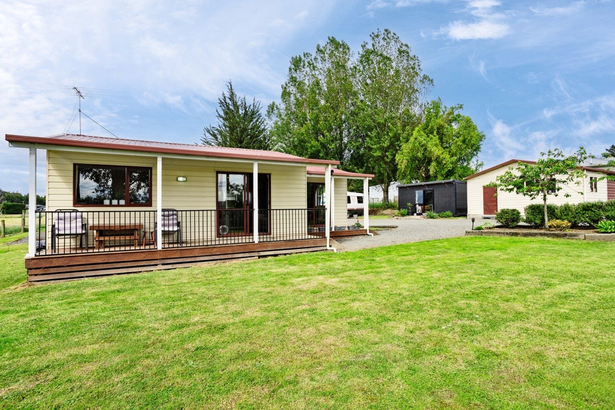 254 Scott Street, Kingswell, Invercargill - Carousel 1