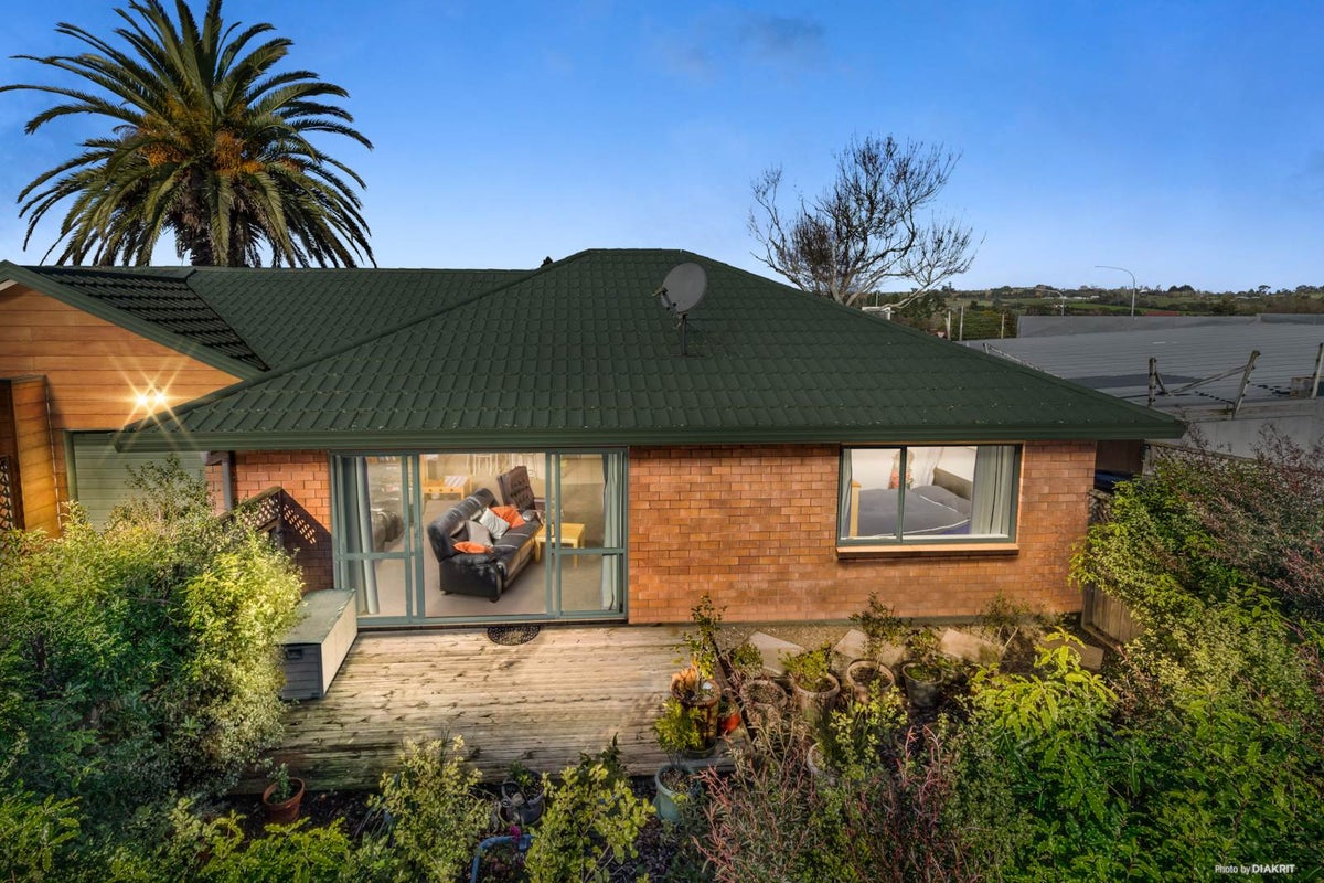 2H Buckland Road, Tuakau, Tuakau - Carousel 1