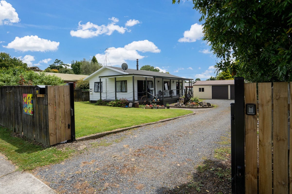 11 Pope Terrace, Leamington, Cambridge - Carousel 21