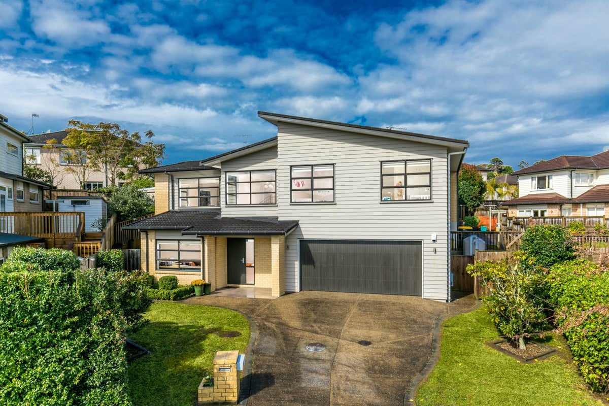 31 Pin Oak Drive, Schnapper Rock, Auckland - Carousel 1