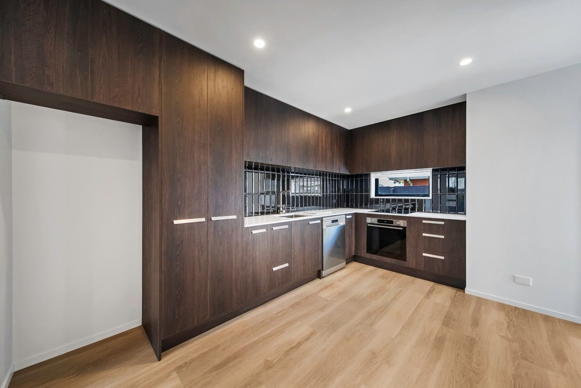 3/218 Lyttelton Street, Spreydon, Christchurch - Carousel 2