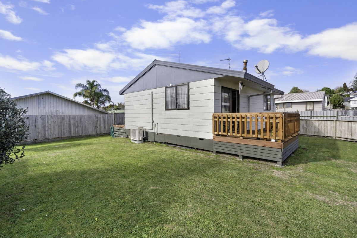 94A Tawa Street, Melville, Hamilton - Carousel 3