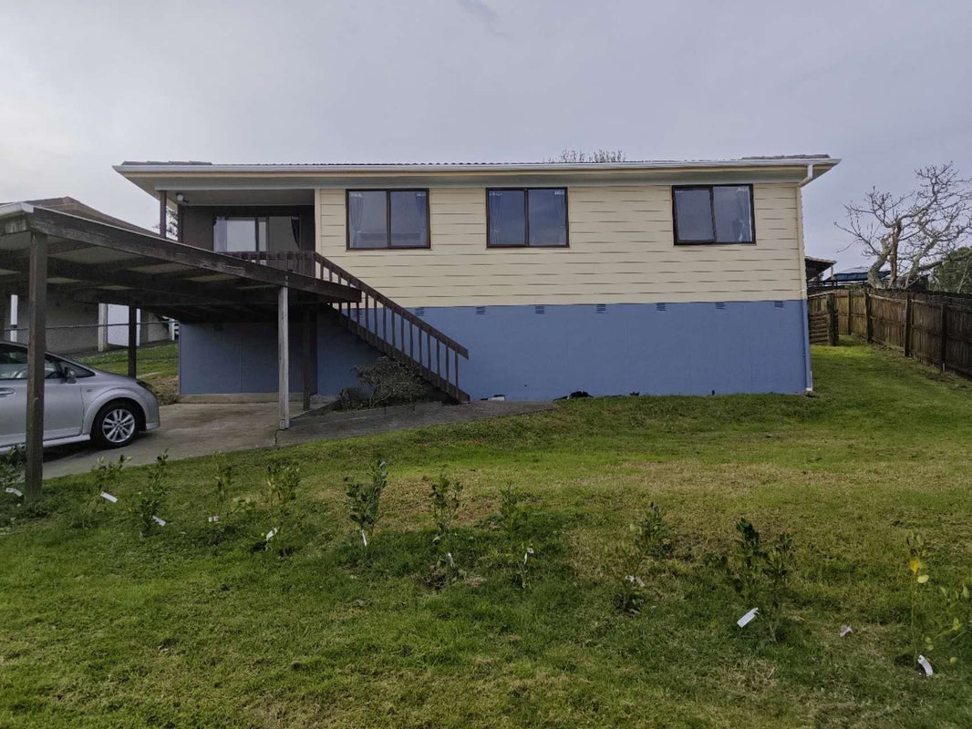 14 Rehia Road, Massey, Auckland - Carousel 1