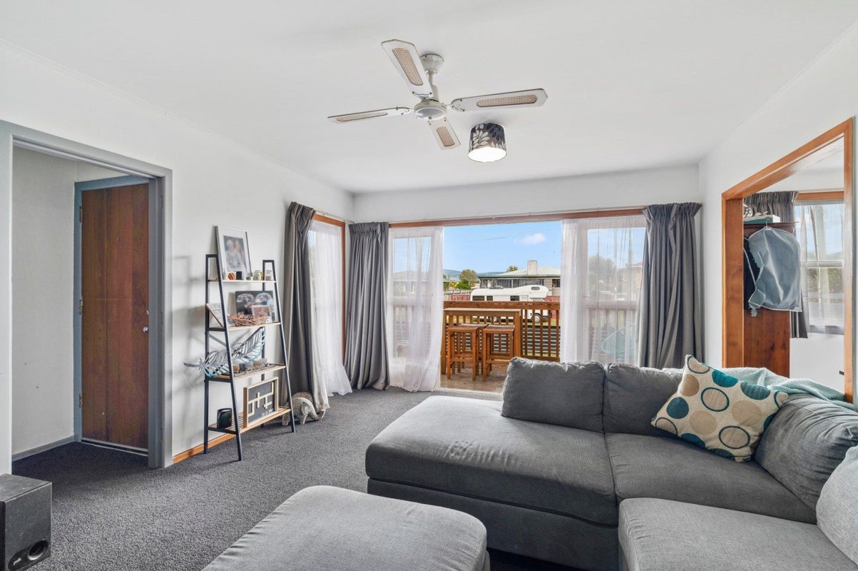 53 Kea Street, Selwyn Heights, Rotorua - Carousel 16