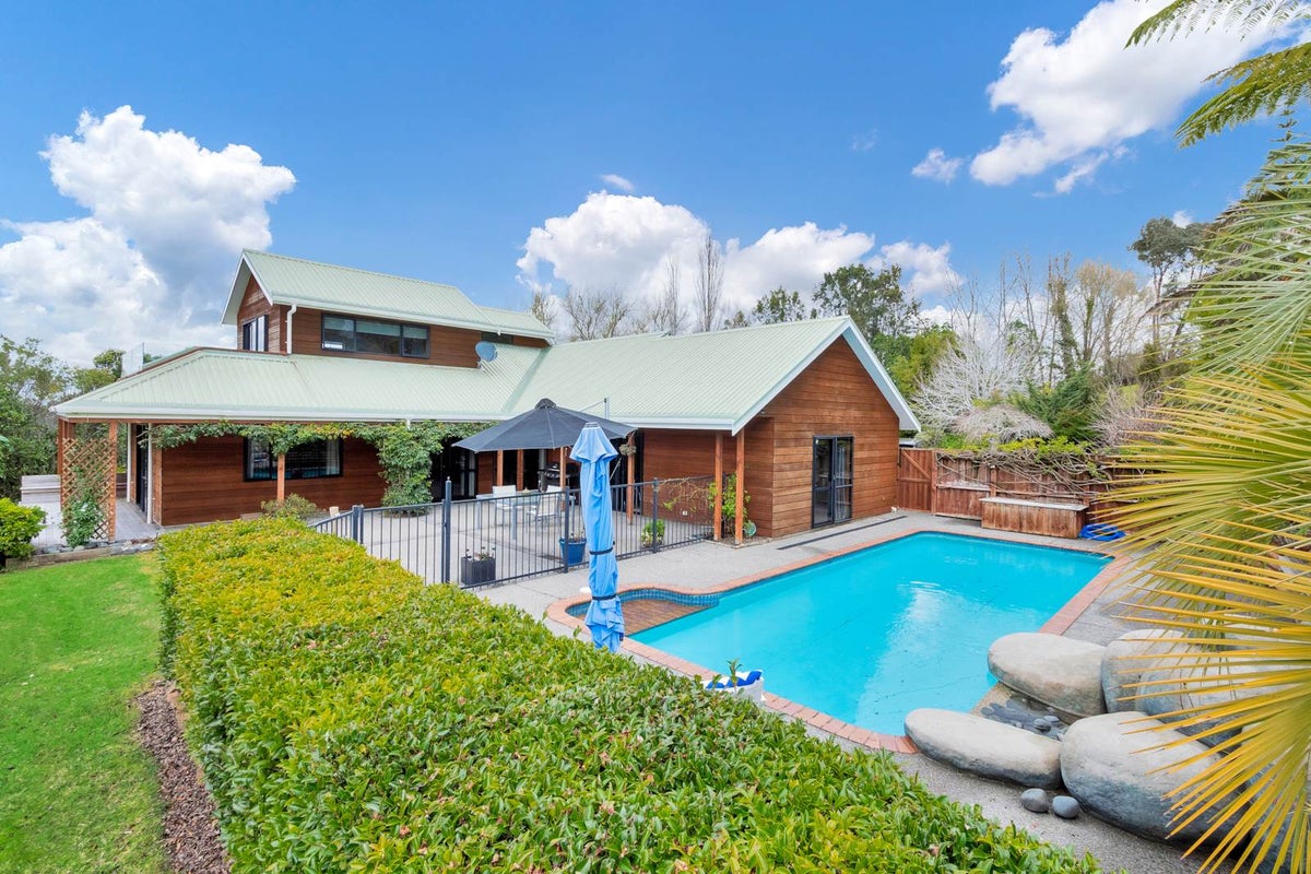 60 Cowan Bay Road, Pohuehue, Warkworth - Carousel 1