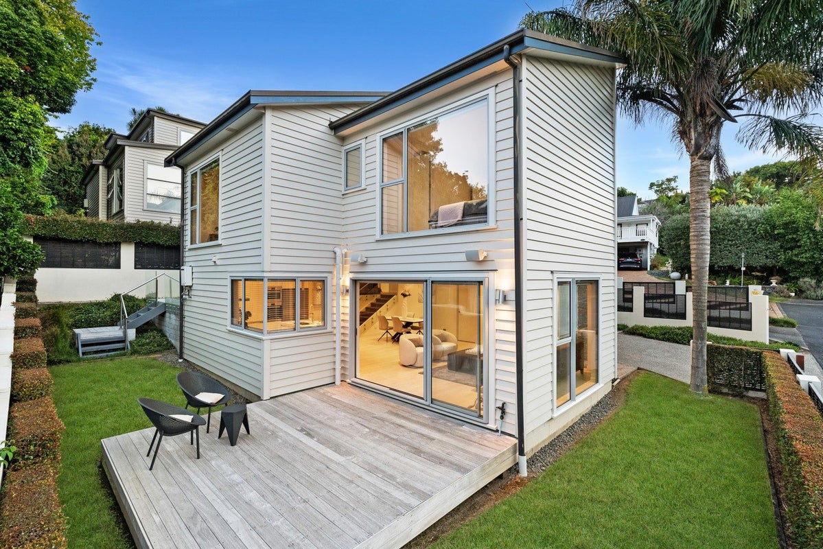 32 The Glen, Remuera, Auckland - Carousel 2