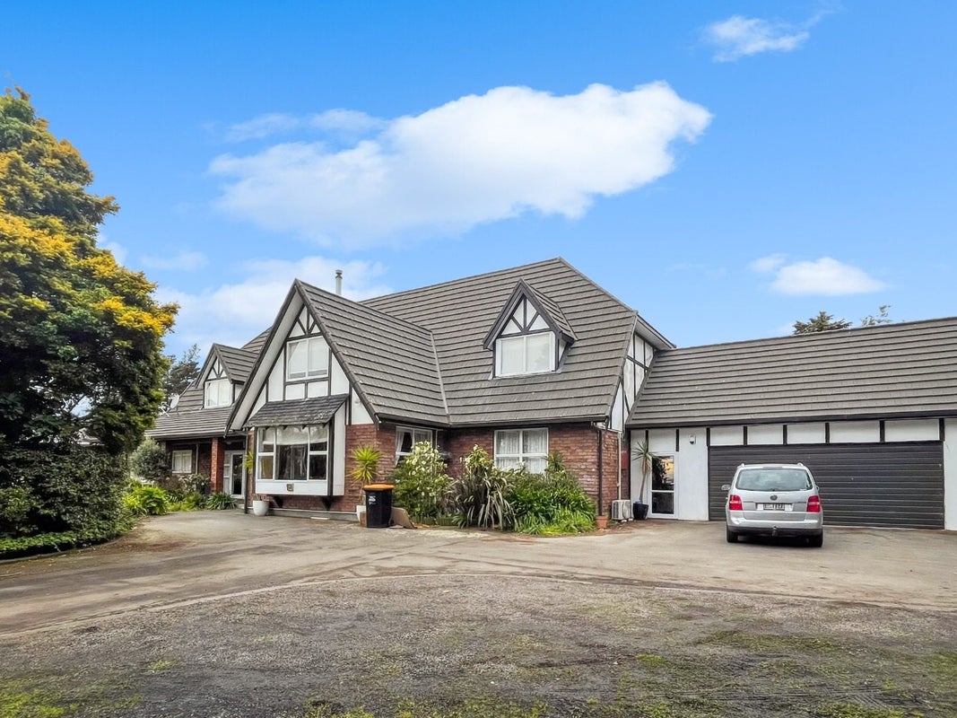 181 Old Road, TURITEA, PALMERSTON NORTH - Carousel 1