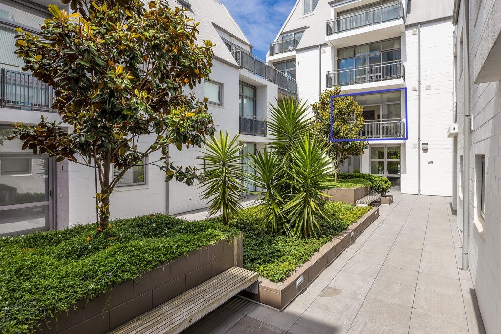 10/41 Cambridge Terrace, Christchurch Central, Christchurch - Carousel 1