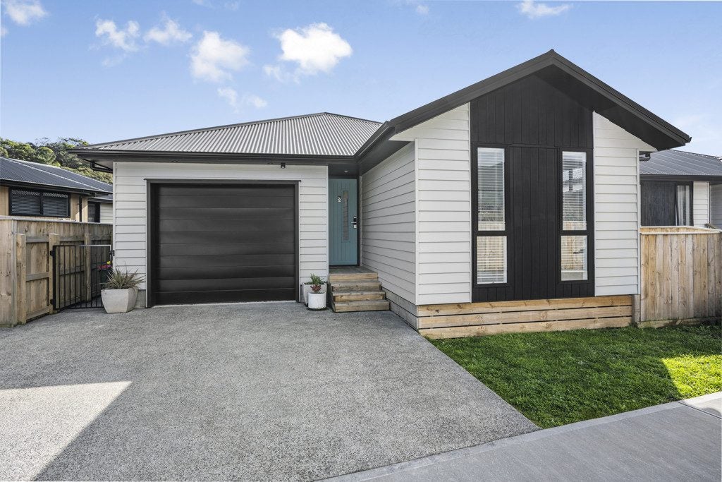 2/5 Westminster Road, Wainuiomata, Lower Hutt - Carousel 23