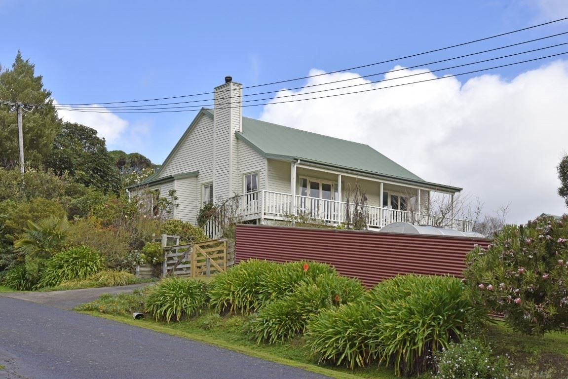 8 Kotlowski Road, Takamatua, Akaroa - Carousel 1