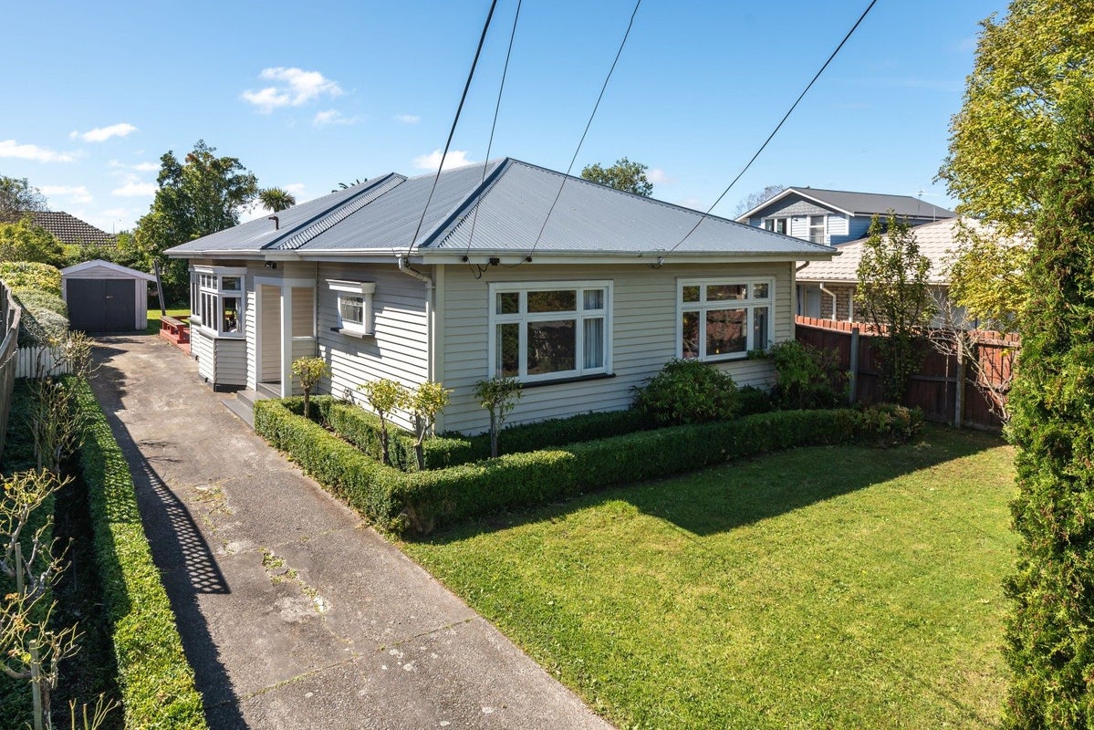 8 Nairn Street, Spreydon, Christchurch - Carousel 1