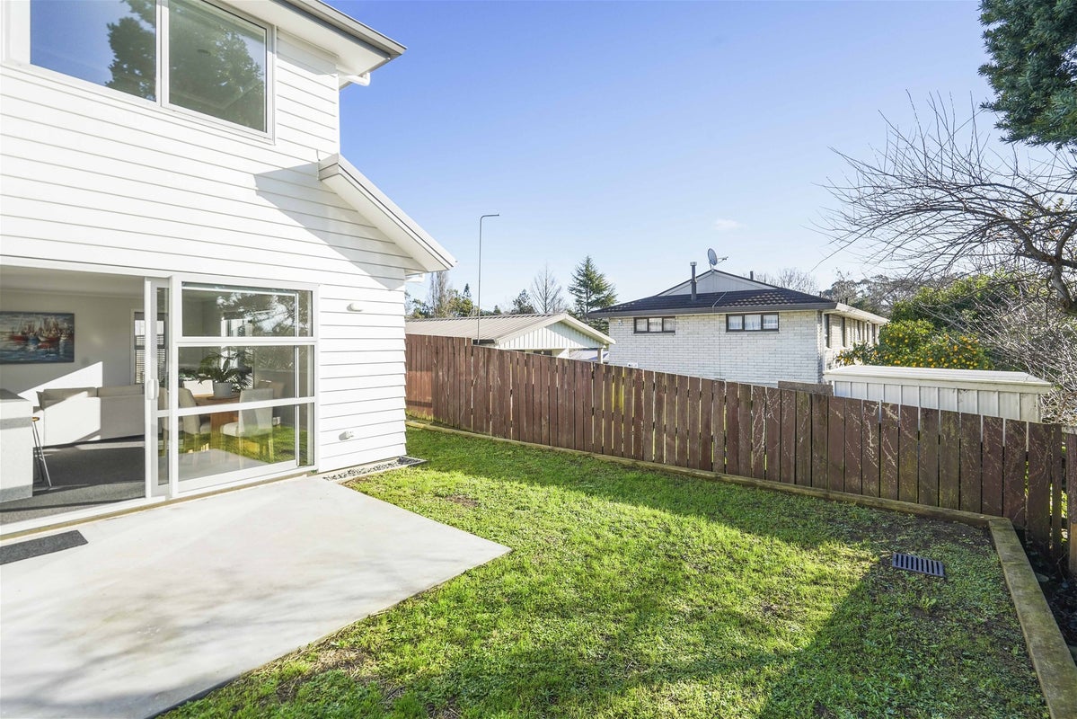 34B Houchens Road, Glenview, Hamilton - Carousel 13