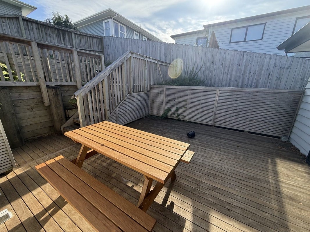 22A Sylvan Crescent, Te Atatu South, Auckland - Carousel 9
