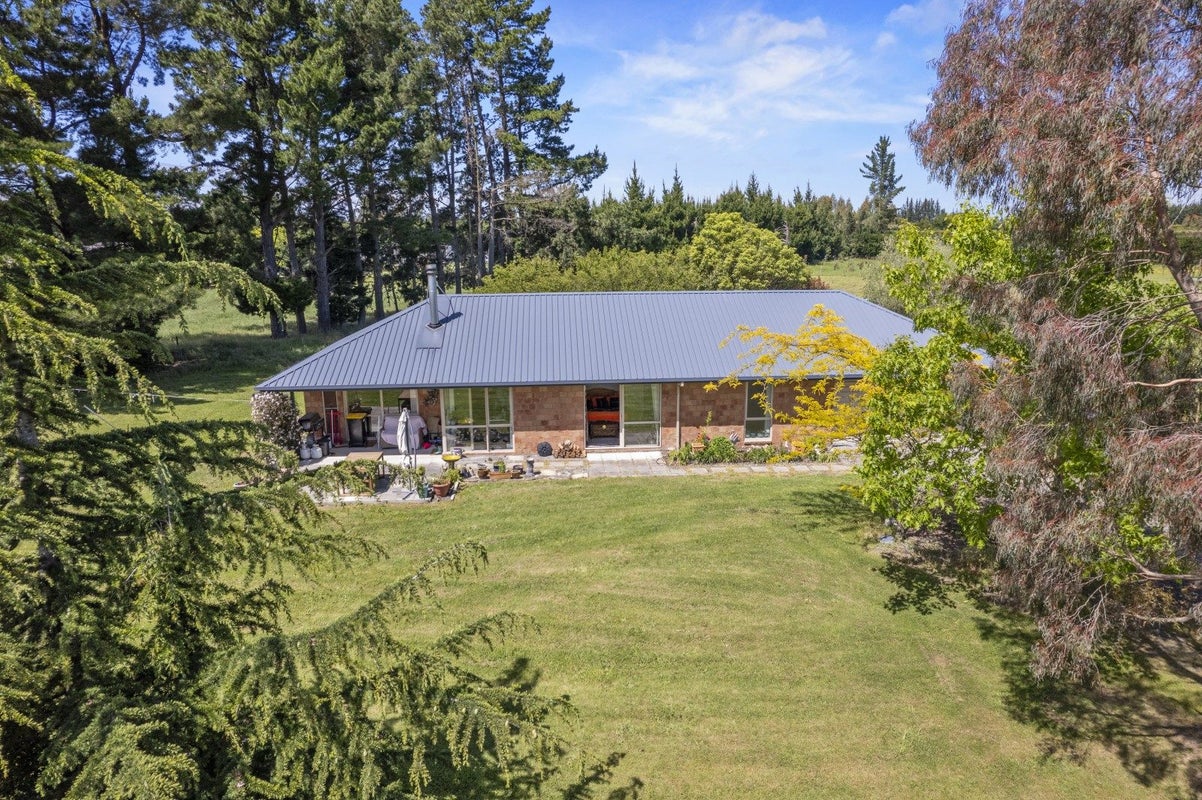 1147 Tram Road, Swannanoa, Rangiora - Carousel 2
