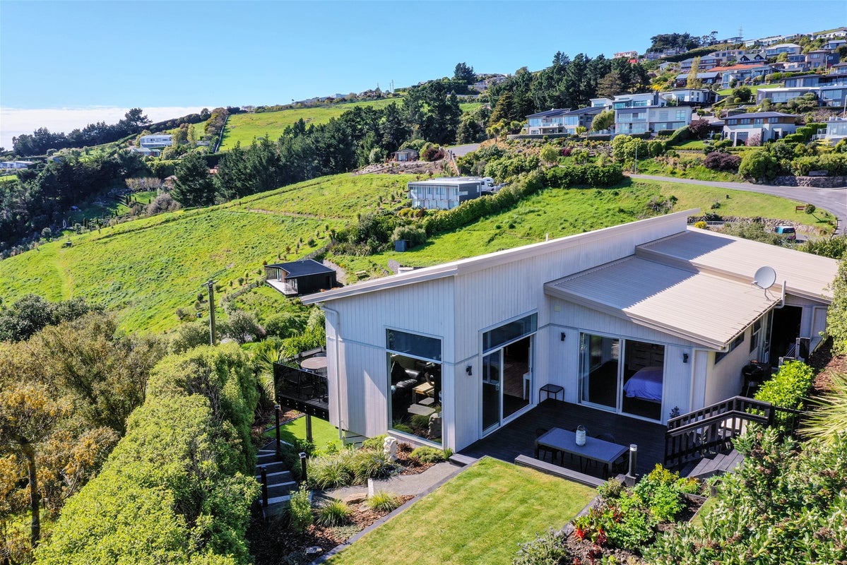 10 The Terrace, Mount Pleasant, Christchurch - Carousel 2
