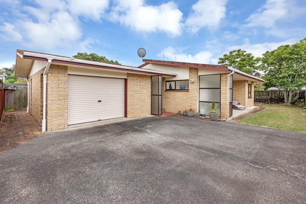 1A Radcliffe Street, Kensington, Whangarei - Carousel 1