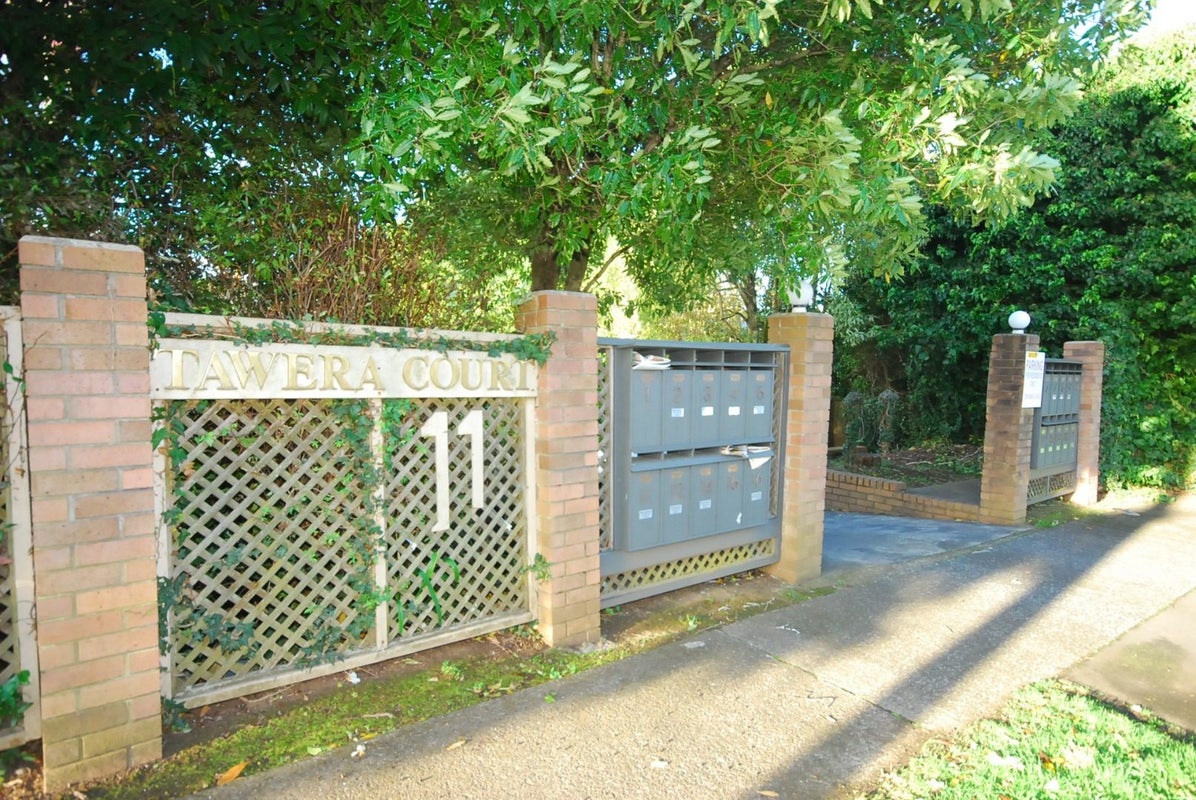 14/11 Tawera Road, Greenlane, Auckland - Carousel 10