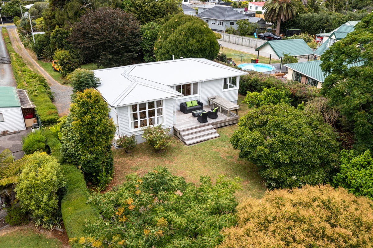 26 Tapu Road, Huapai, Kumeu - Carousel 1