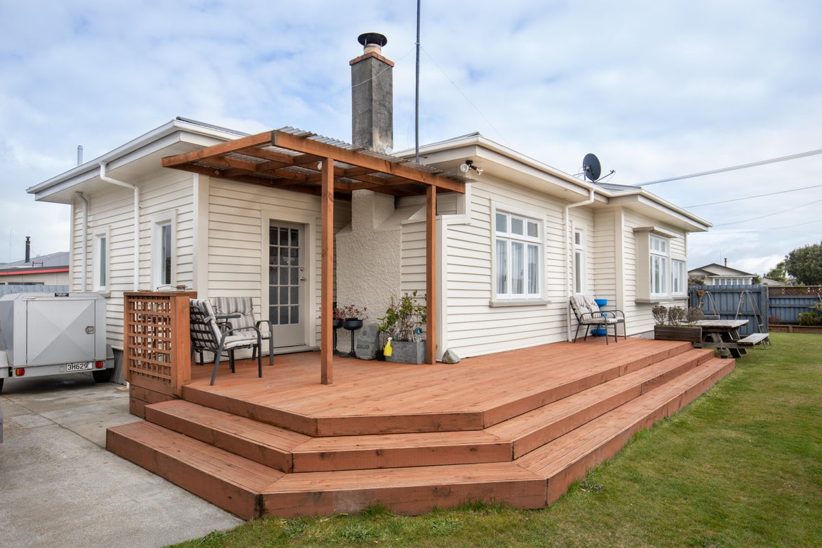 91 Reid Street, Blaketown, Greymouth - Carousel 1