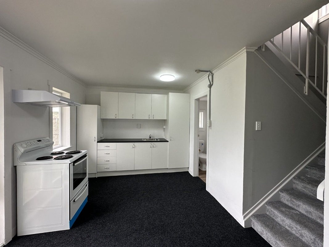 36 Wakefield Road, Favona, Auckland - Carousel 2