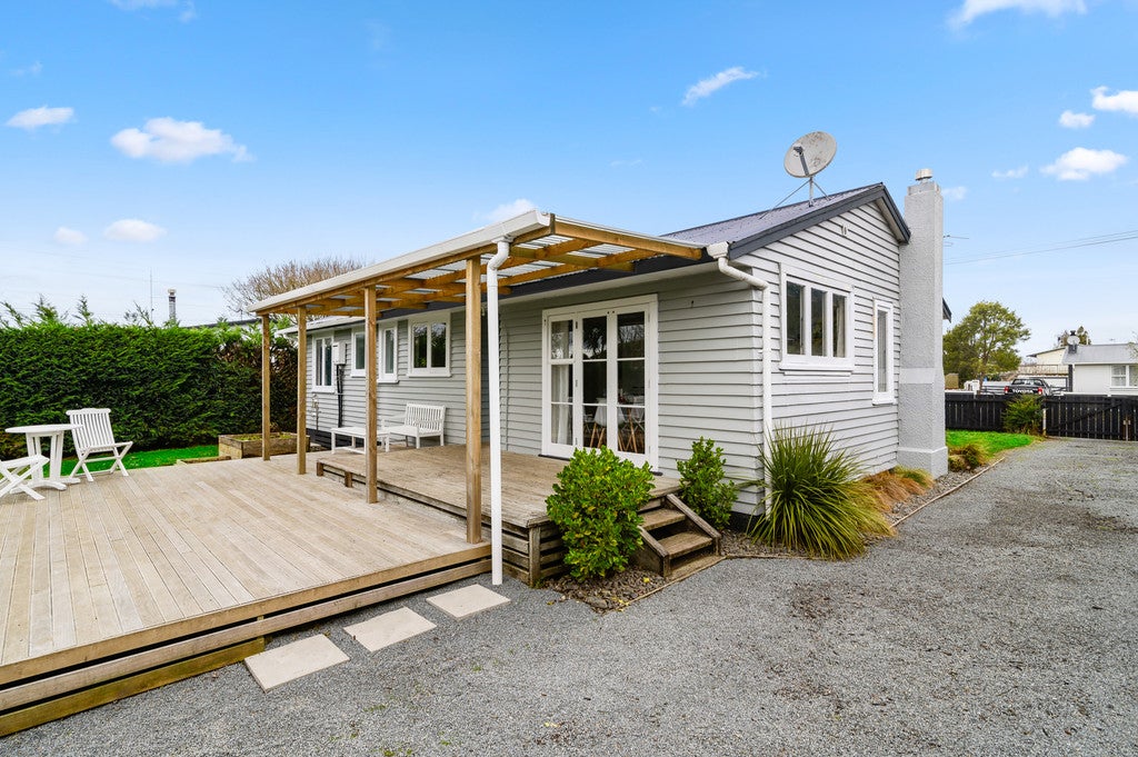 21 Kokiri Street, Ngongotaha, Rotorua - Carousel 1