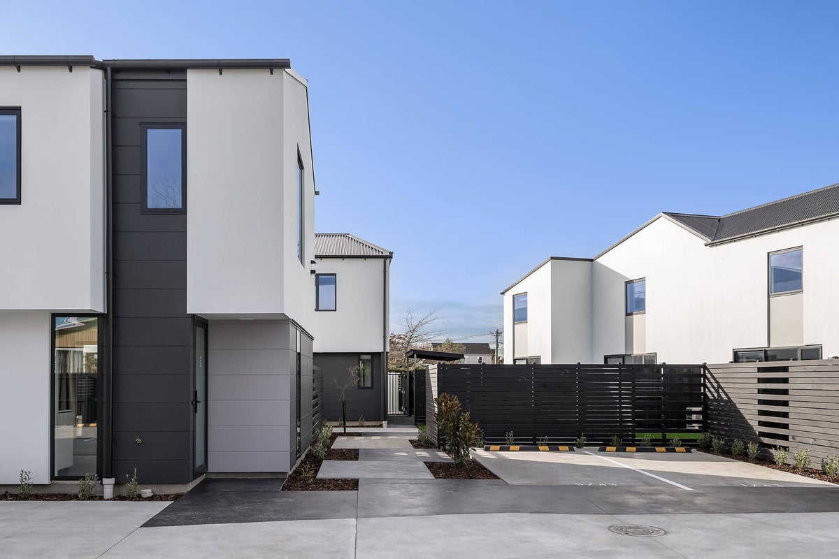 6/43 New Brighton Road, Shirley, Christchurch - Carousel 1