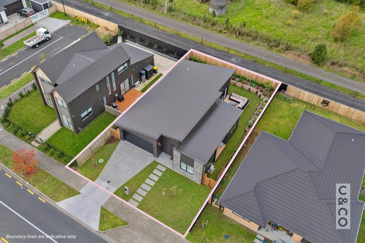 12 Paihere Street, Huapai, Kumeu - Carousel 2
