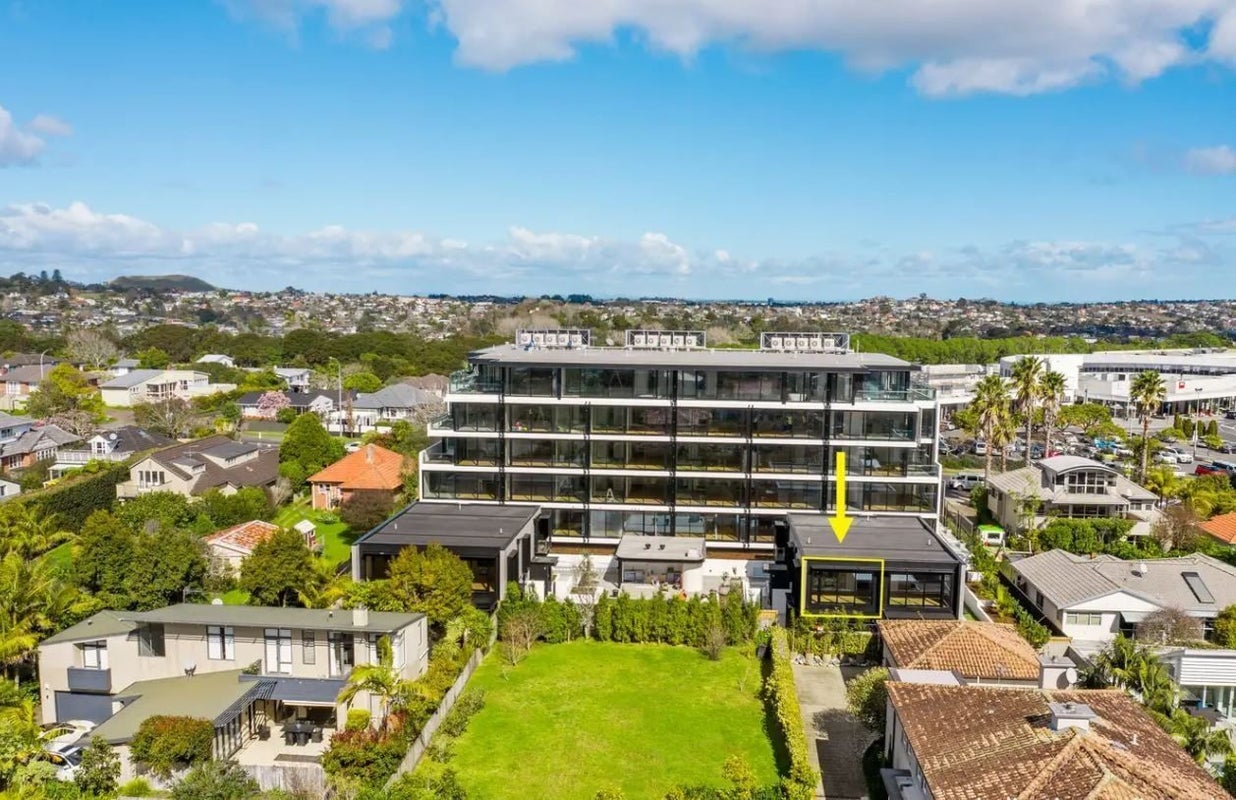 6/236 Kepa Road, Mission Bay, Auckland - Carousel 9