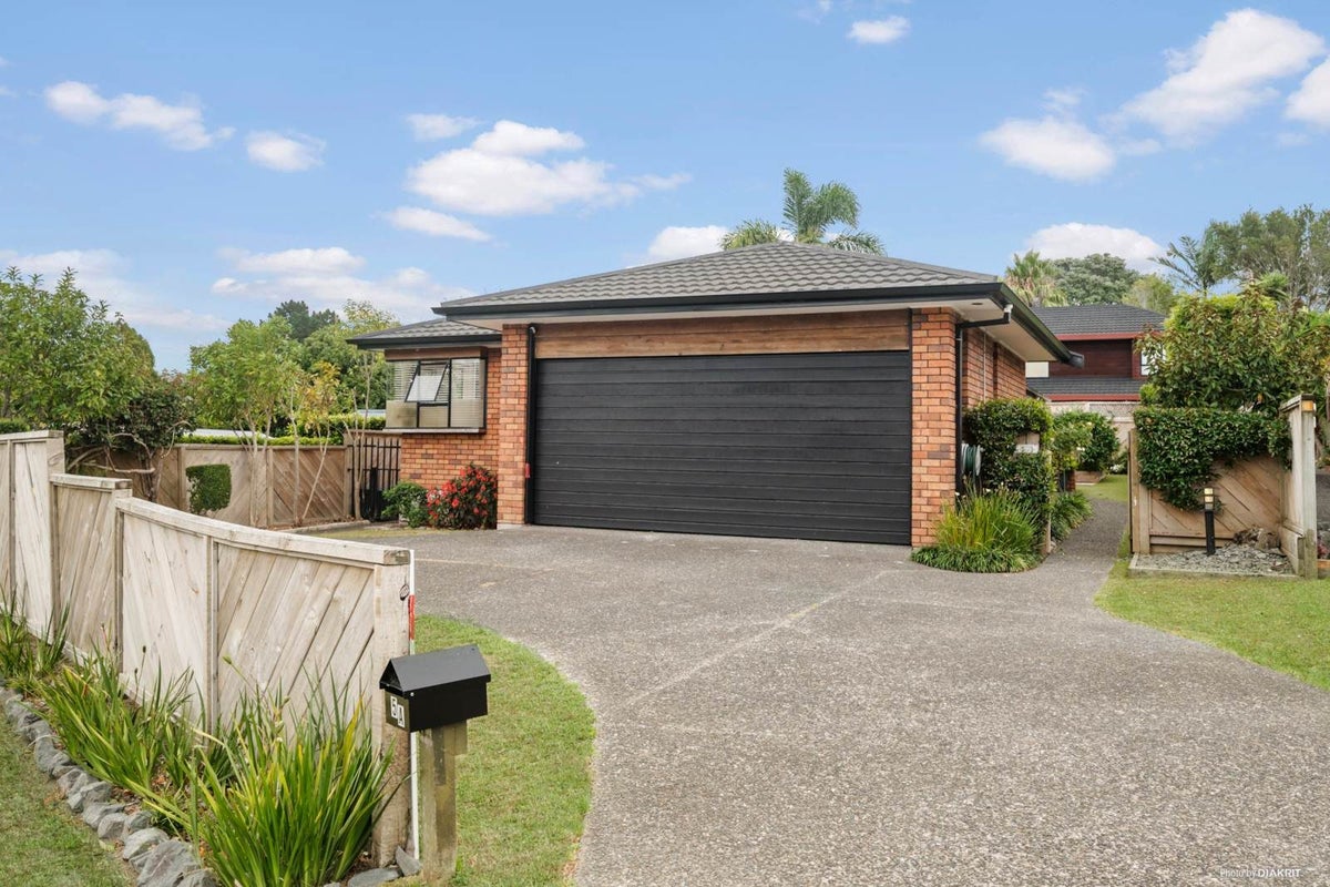1/5 Westbourne Road, Murrays Bay, Auckland - Carousel 2