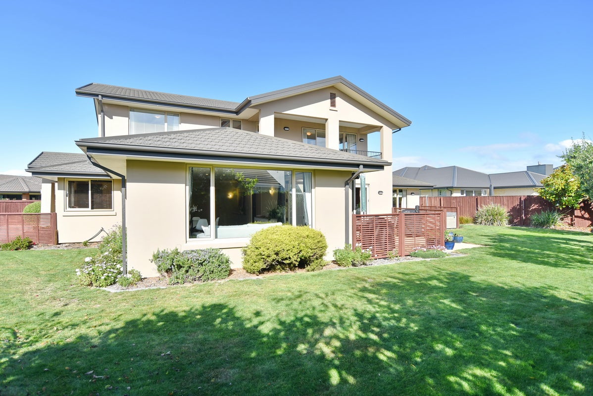 10 Caroline Way, Northwood, Christchurch - Carousel 26