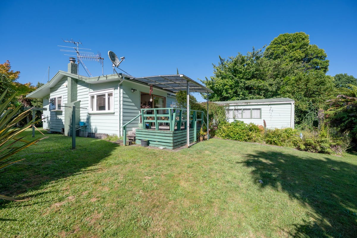 18 Okona Crescent, Ngongotaha, Rotorua - Carousel 2