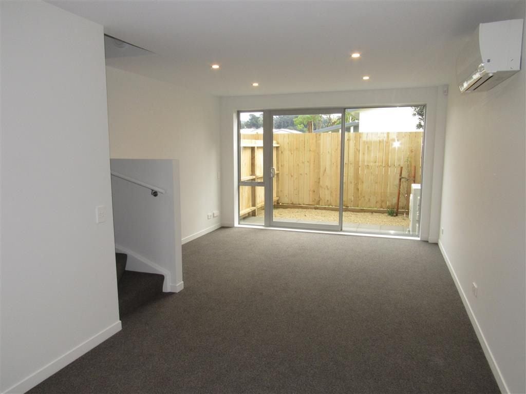18/36 Tacy Street, Kilbirnie, Wellington - Carousel 1