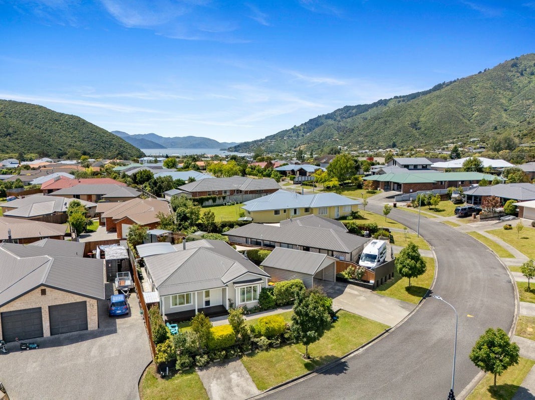 19A Admiralty Place, Waikawa, Picton - Carousel 1