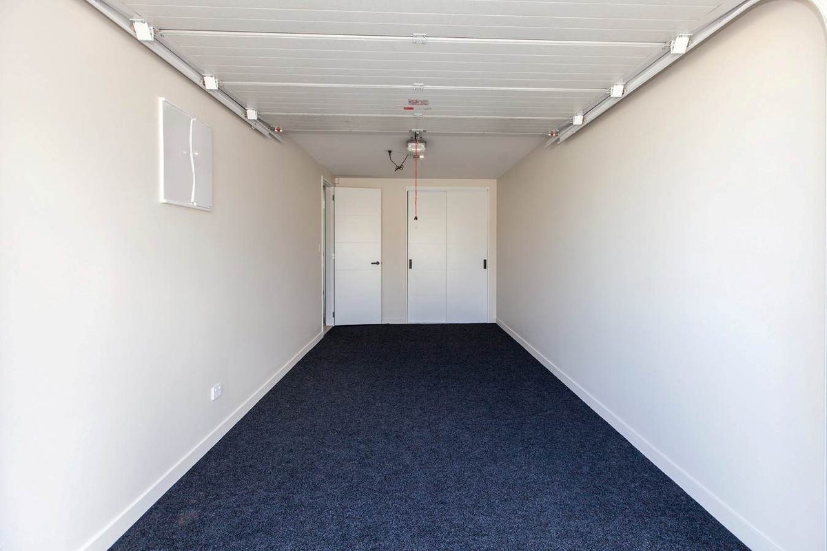 6/22 Oak Street, Royal Oak, Auckland - Carousel 14