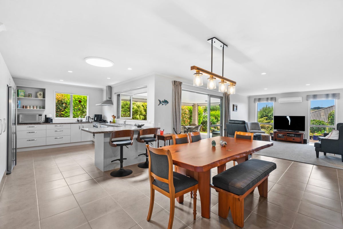 18 Timara Avenue, Tikipunga, Whangarei - Carousel 2