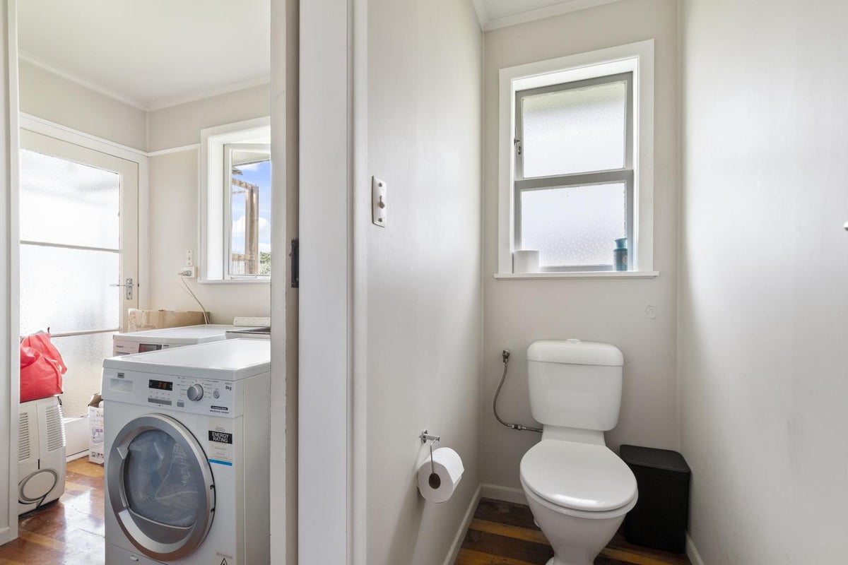 27 Litten Road, Cockle Bay, Auckland - Carousel 14