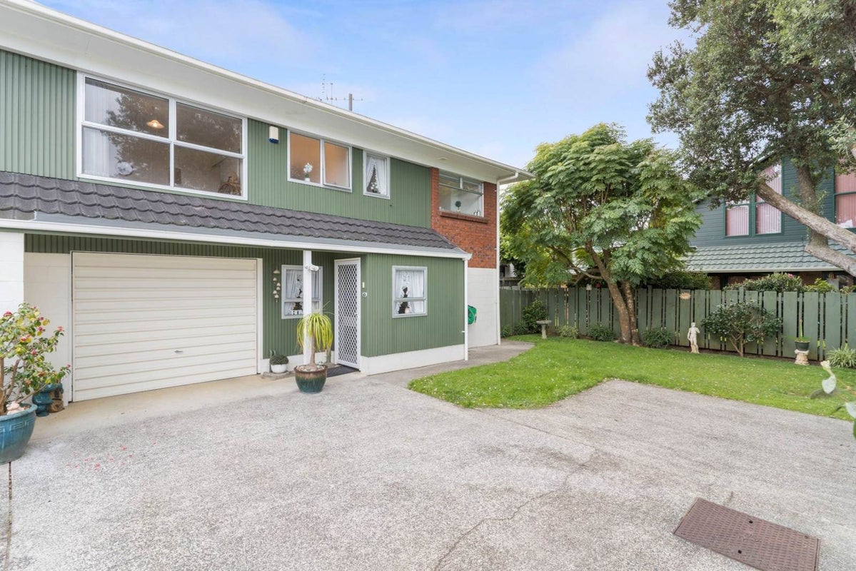 5/33 Tawhiri Road, One Tree Hill, Auckland - Carousel 1