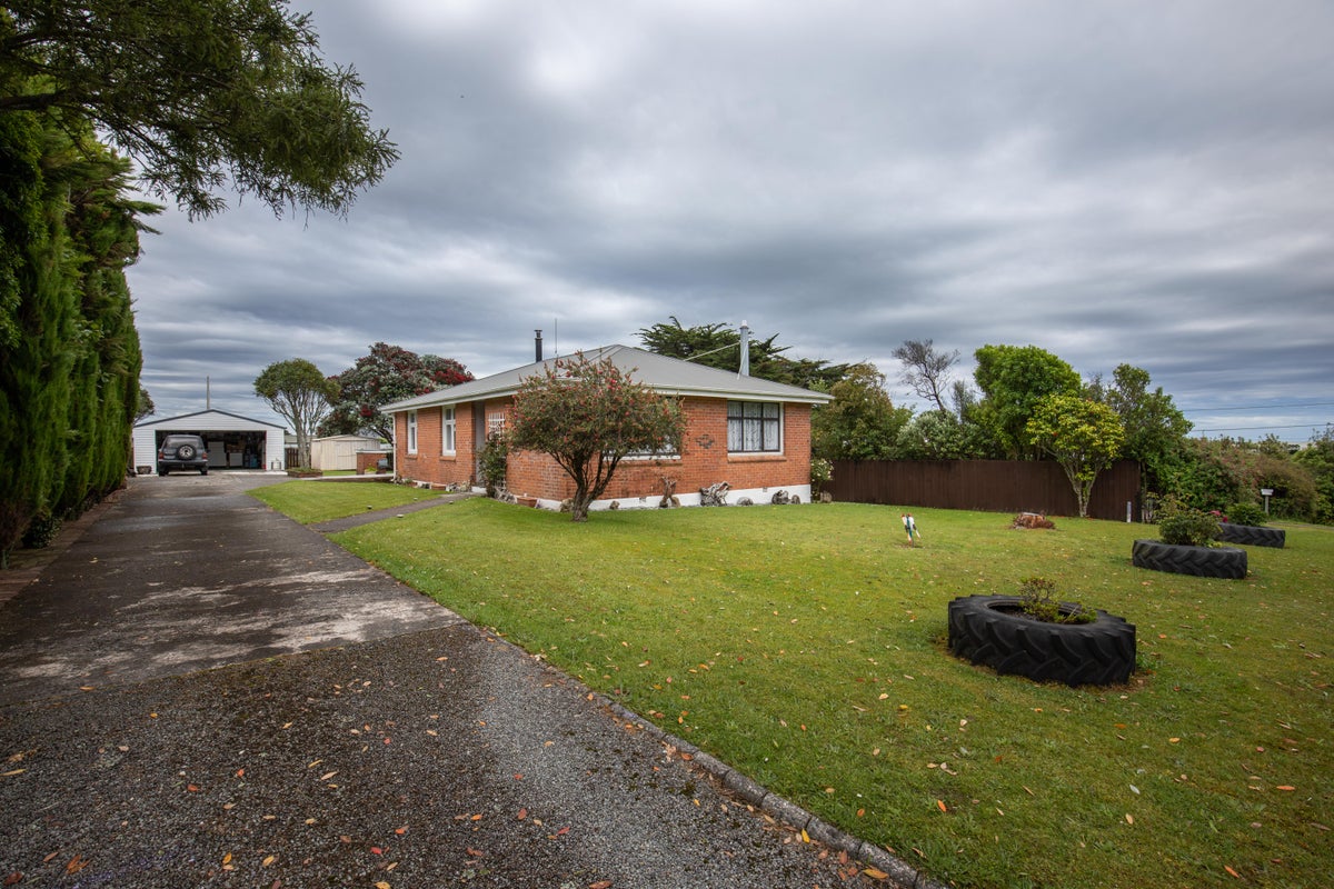 6 Thomas Road, Gladstone, Greymouth - Carousel 15