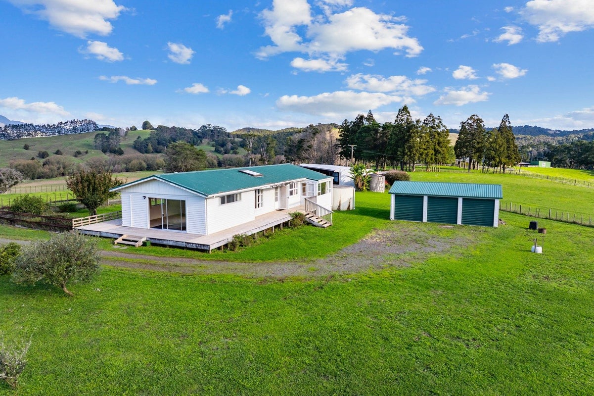57 Papa Road, Whangarei - Carousel 1