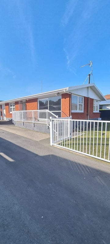 26A Queenwood Avenue, Queenwood, Hamilton - Carousel 2