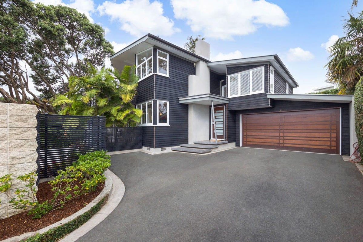 3 Canterbury Place, Parnell, Auckland - Carousel 1