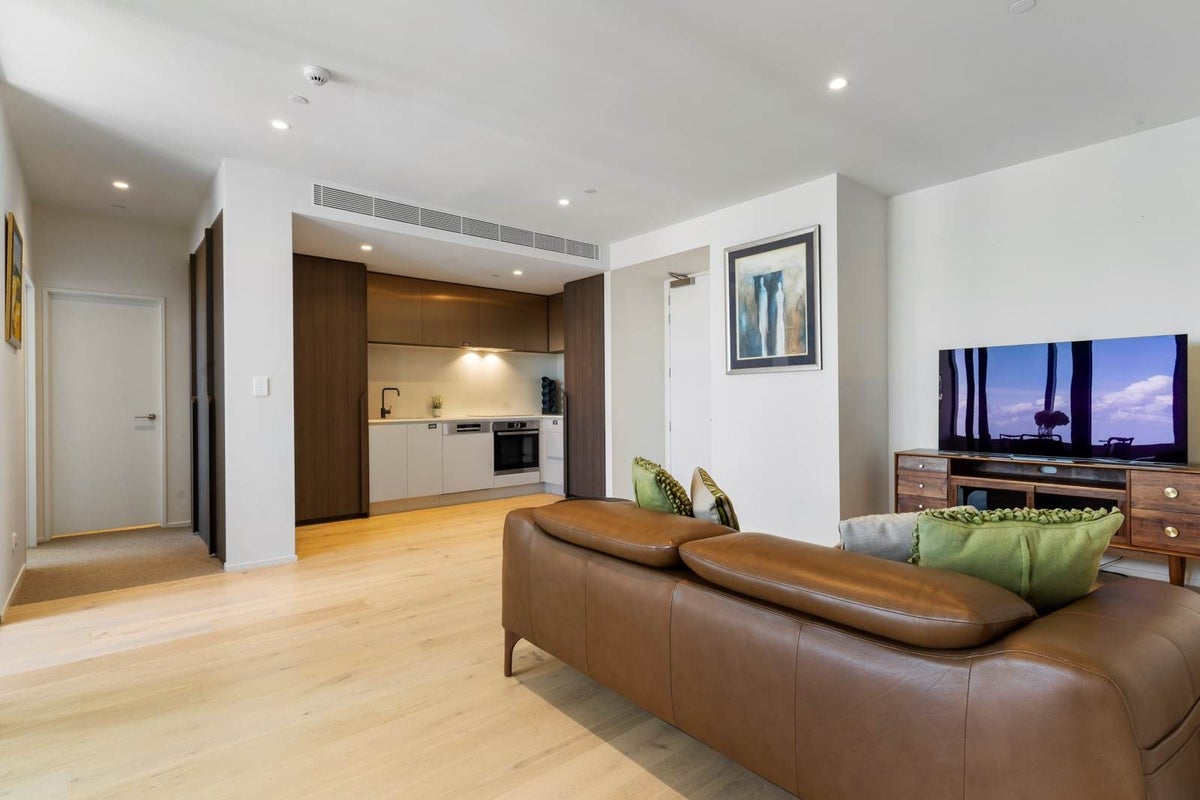 4106/10 Commerce Street, Auckland Central, Auckland - Carousel 2