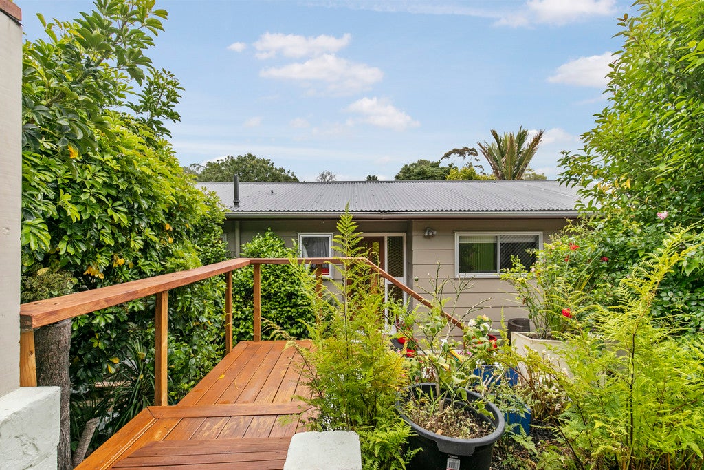 188 Verbena Road, Birkdale, Auckland - Carousel 2
